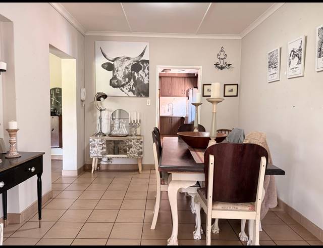 4 BEDROOM HOUSE FOR SALE IN SCHUINSHOOGTE